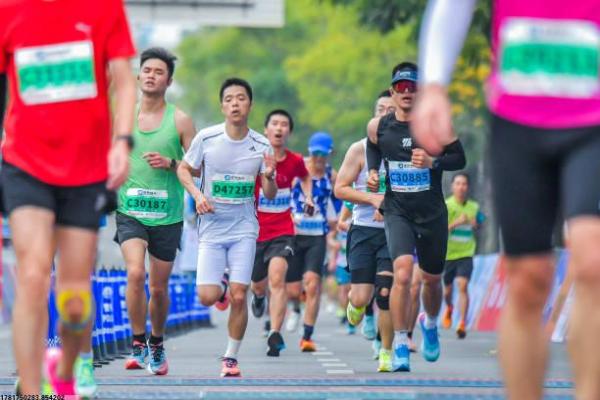 大学生体育考试项目的选择与准备建议